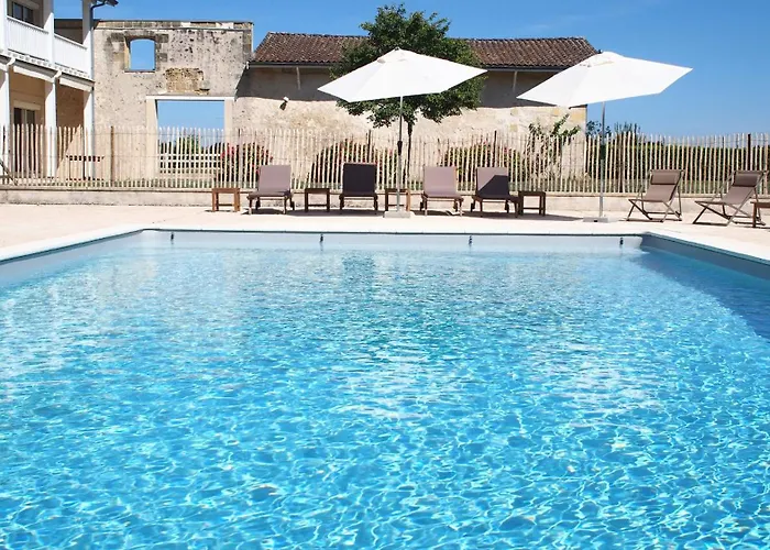 Domaine De Gorre 别墅 *