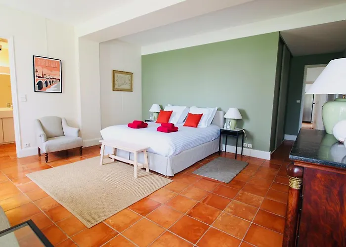 Domaine De Gorre 别墅 *